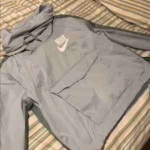 Nike windbreaker